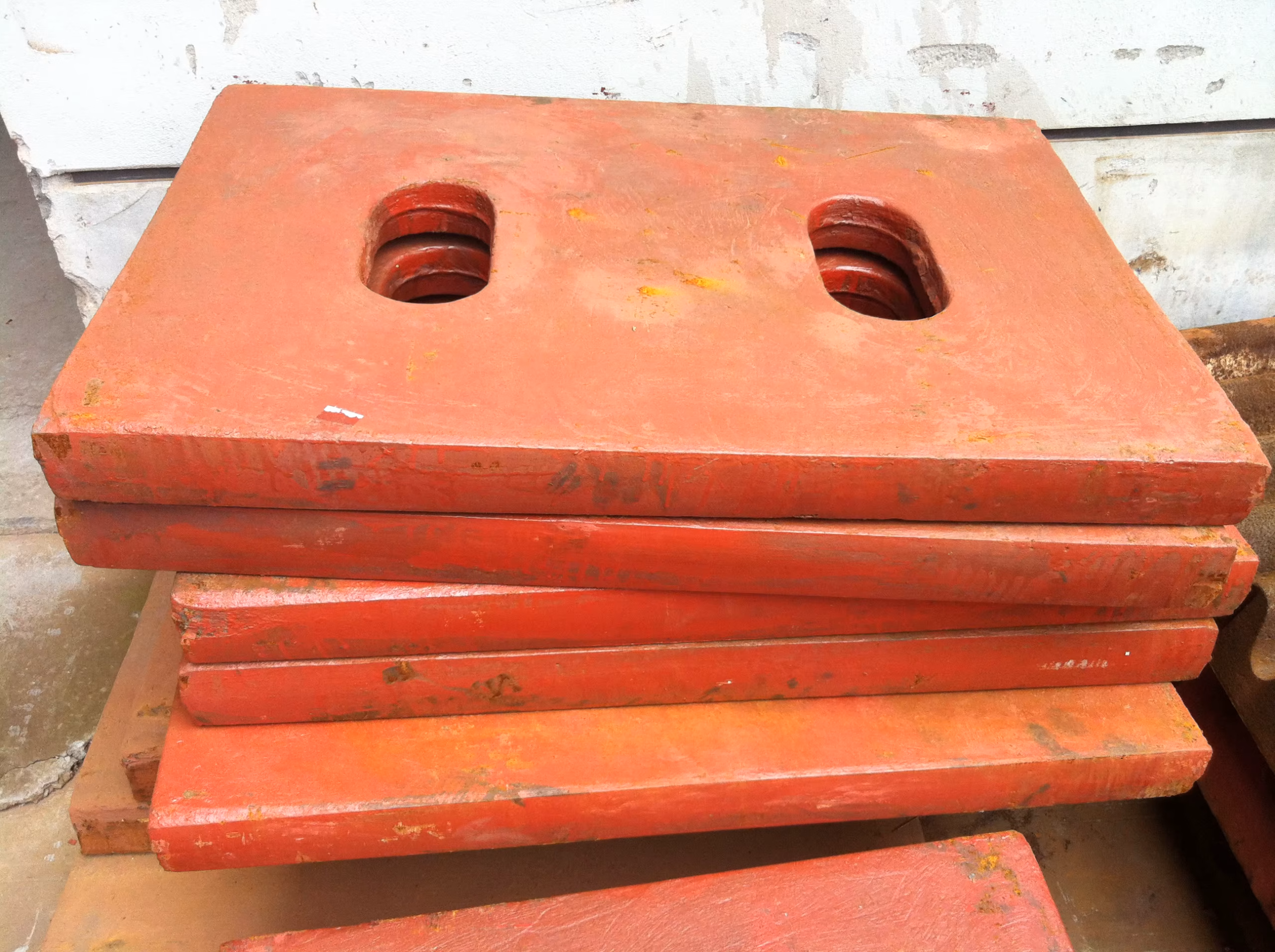 Toggle Plate Mesin Jaw Crusher